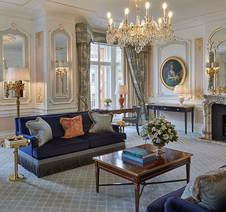 Claridge's London: Mayfair Art Deco Royalty & Legendary English Afternoon Tea 2026